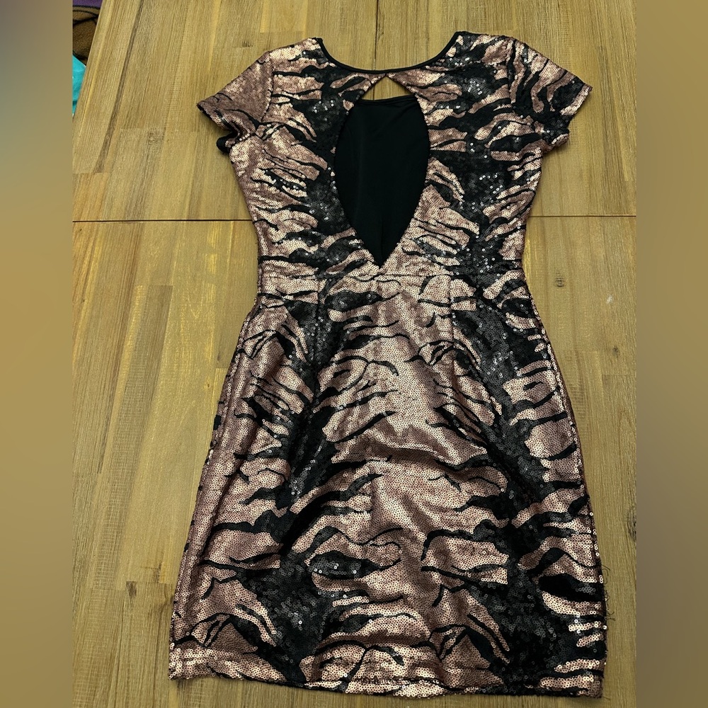 Cute going out dress with open back